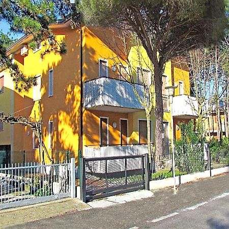 Apartment In Bibione 24631 Exterior foto