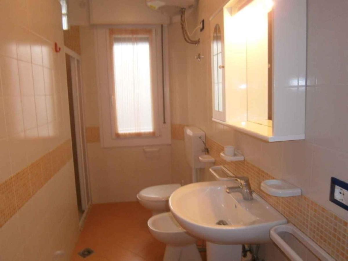 Apartment In Bibione 24631 Exterior foto