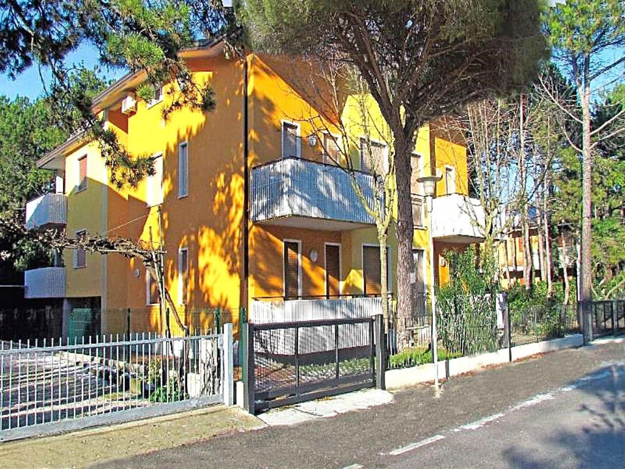 Apartment In Bibione 24631 Exterior foto